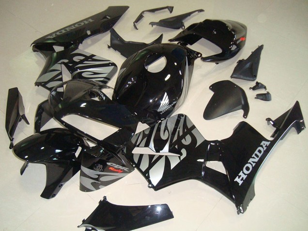 Discount 2005-2006 Glossy Black Silver with Flame Honda CBR600RR Motorcycle Fairings Canada