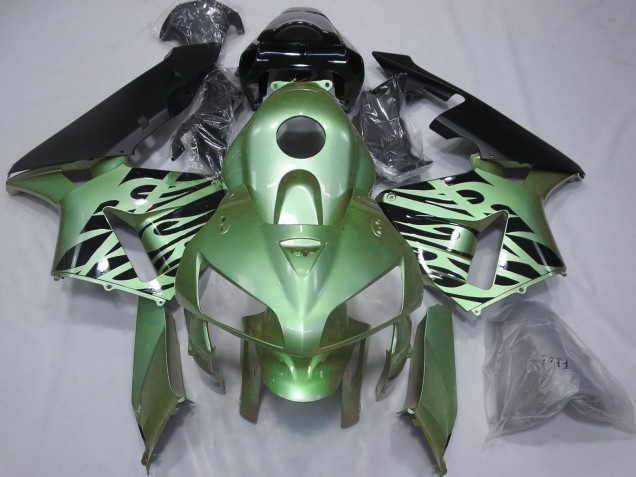 Discount 2005-2006 Light Green Black Flame Honda CBR600RR Motorcycle Fairings Canada