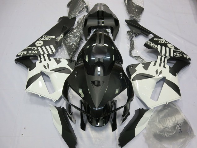 Discount 2005-2006 White Matte Black Puisher Logo Honda CBR600RR Motorcycle Fairings Canada