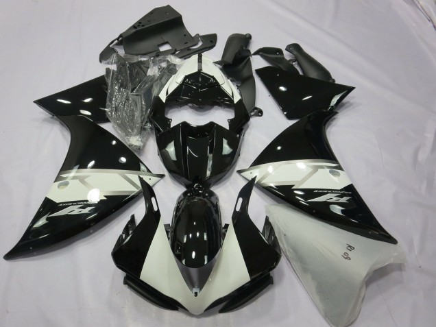 Discount 2012-2014 Glossy Black White Silver Yamaha R1 Motorcycle Fairings Canada