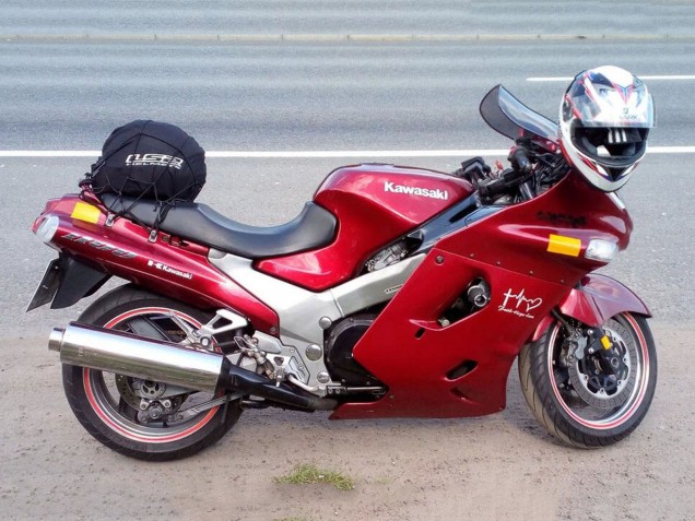 Discount 1993-2003 Red Kawasaki ZZR1100 Motorcycle Fairings Canada