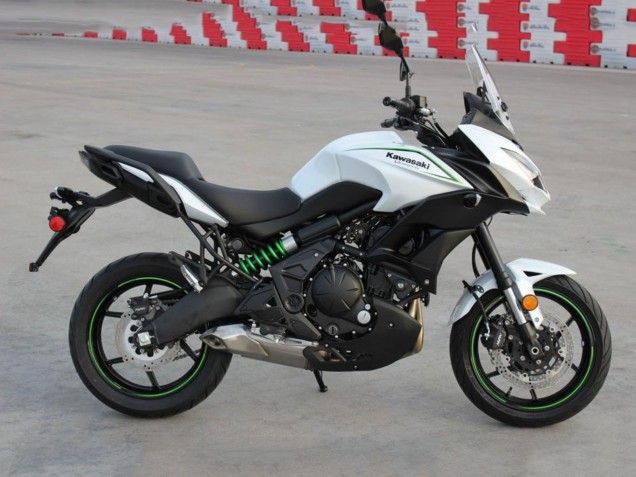 Discount 2015-2021 White Kawasaki Versys 650 Motorcycle Fairings Canada