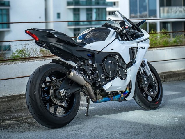 Discount 2020-2025 White Yamaha YZF 1000 R1 Motorcycle Fairing Canada