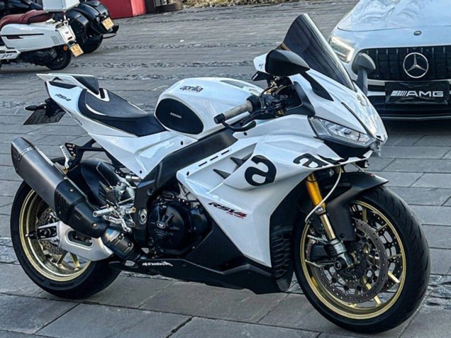 Discount 2021-2024 White Black Aprilia RSV4 1100 Motorcycle Fairings Canada