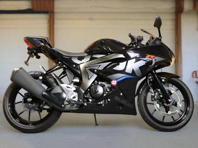 Discount 2017-2025 Black Silver Blue Suzuki GSXR125 Motorcycle Fairings Canada