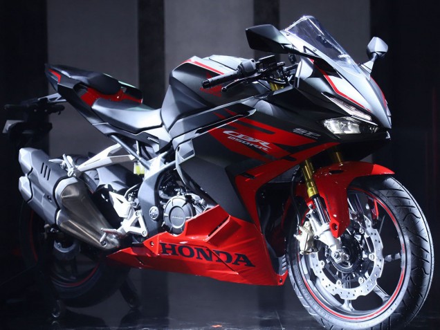 Discount 2023-2024 Matte Black Red Honda CBR250RR Motorcycle Fairings Canada